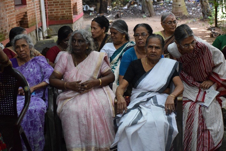 old-age-home-visit-mahatma-gandhi-college